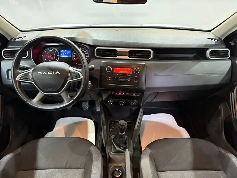 Dacia Duster Essential 1.3 TCE 4x4, fotoğraf 13