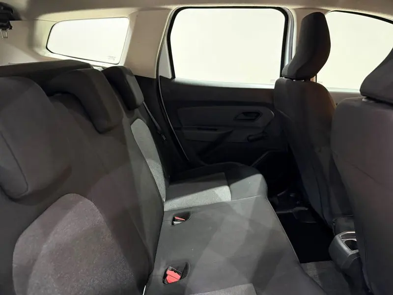 Dacia Duster Essential 1.3 TCE 4x4, fotoğraf 28