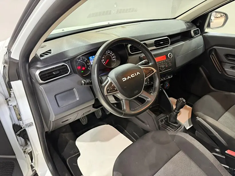Dacia Duster Essential 1.3 TCE 4x4, fotoğraf 9