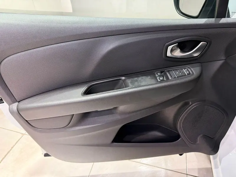 Renault Clio 0.9 TCe Joy, fotoğraf 23
