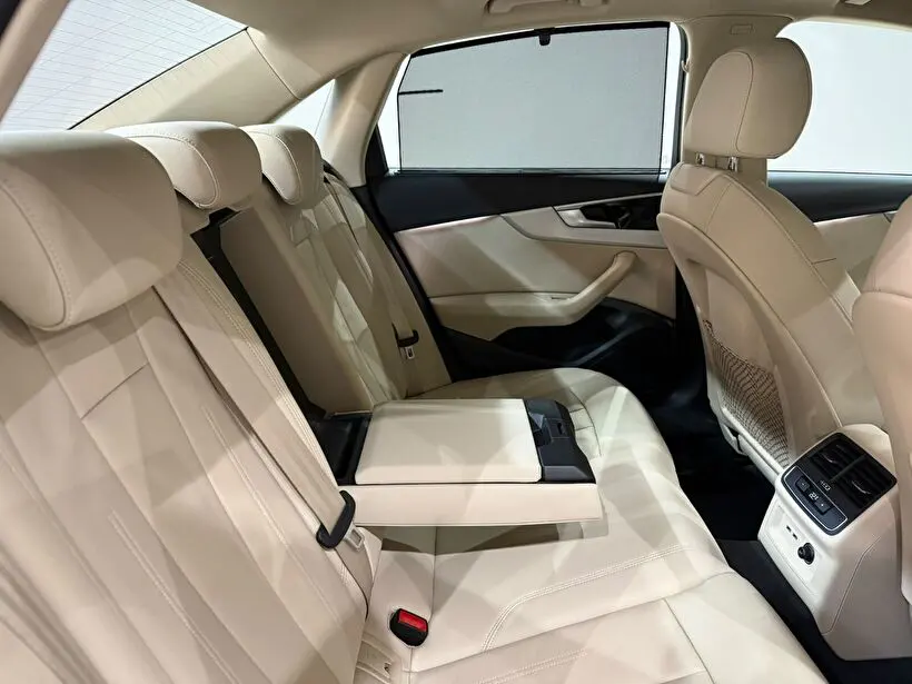 Audi A4 Sedan 40 TDI Quattro Advanced, fotoğraf 14