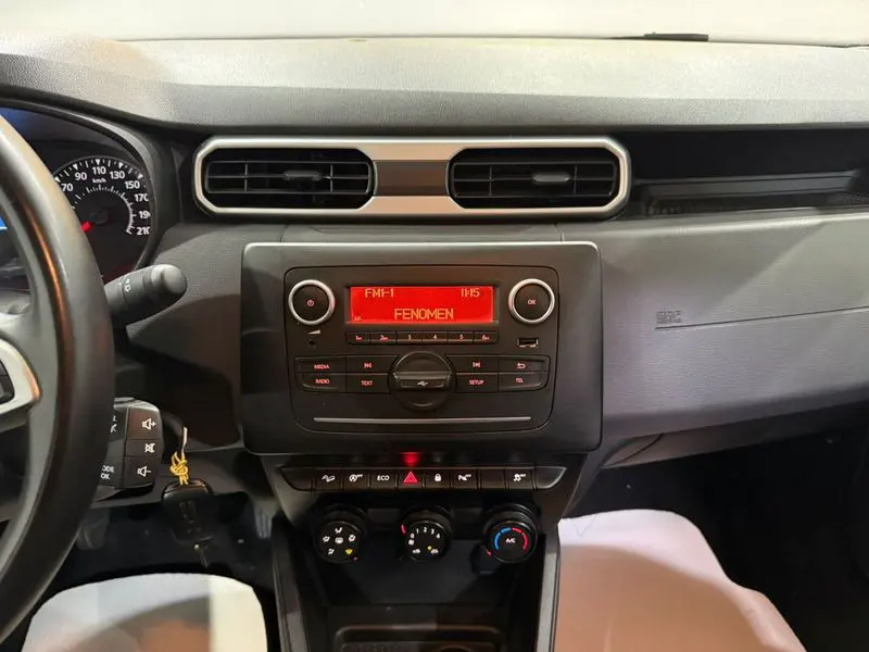Dacia Duster Essential 1.3 TCE 4x4, fotoğraf 31