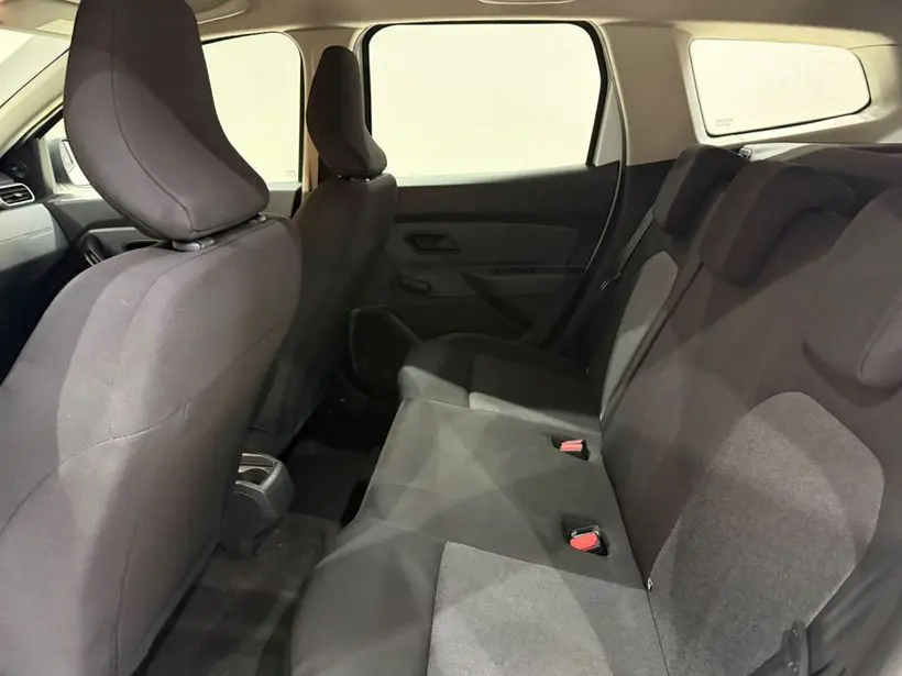 Dacia Duster Essential 1.3 TCE 4x4, fotoğraf 10
