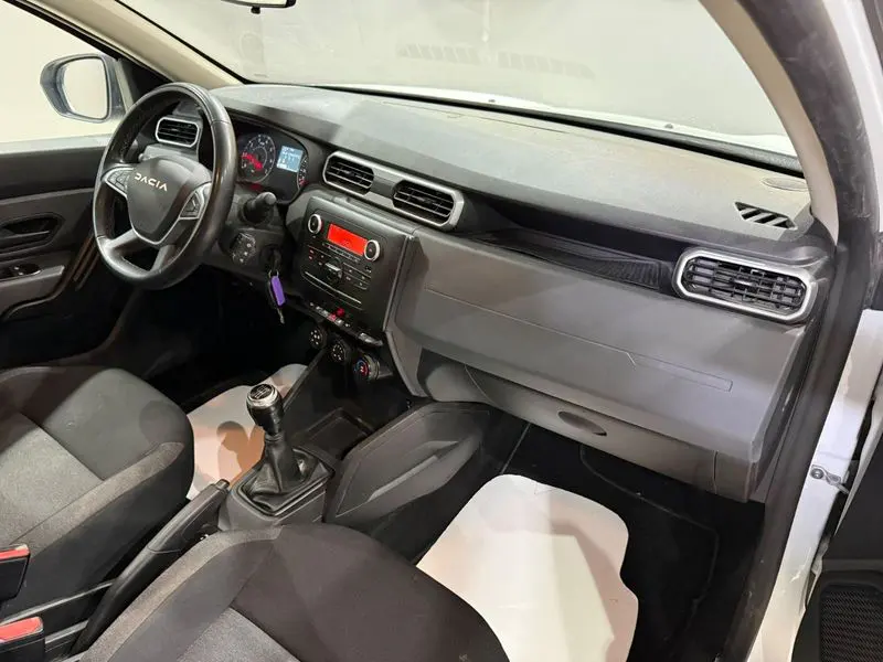 Dacia Duster Essential 1.3 TCE 4x4, fotoğraf 27