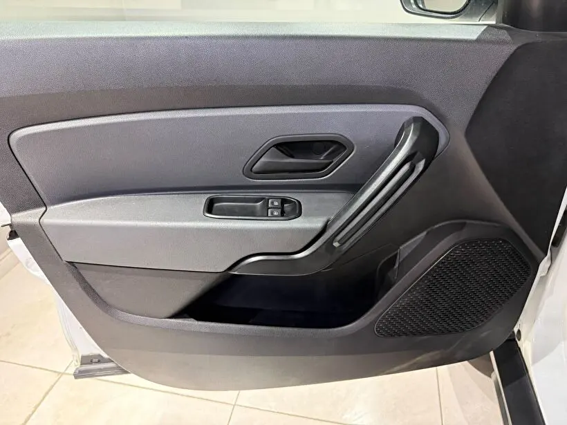 Dacia Duster Essential 1.3 TCE 4x4, fotoğraf 7