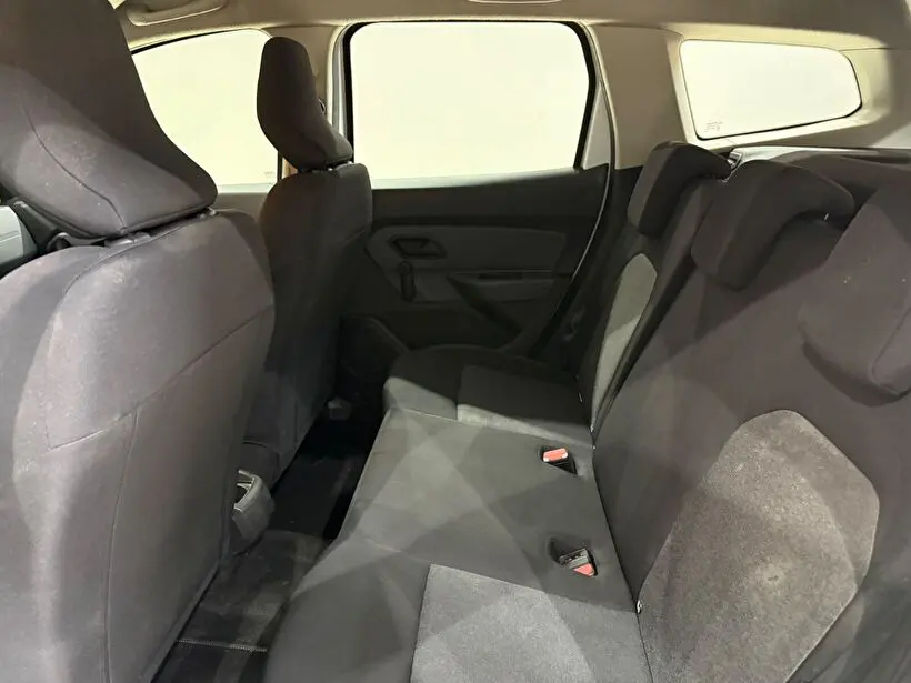 Dacia Duster Essential 1.3 TCE 4x4, fotoğraf 10