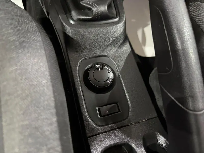 Dacia Duster Essential 1.3 TCE 4x4, fotoğraf 33