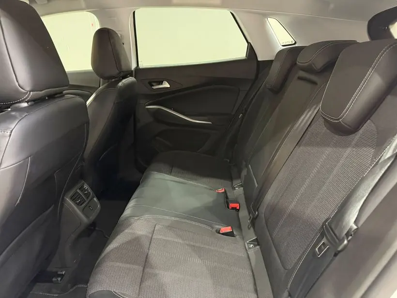 Opel Grandland 1.2 GS, fotoğraf 10