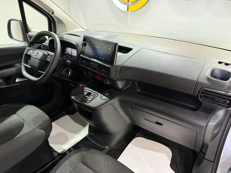 Opel Combo 1.5 D Essential, fotoğraf 27