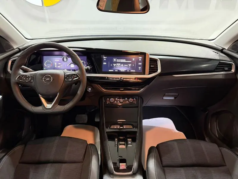 Opel Grandland 1.2 GS, fotoğraf 32