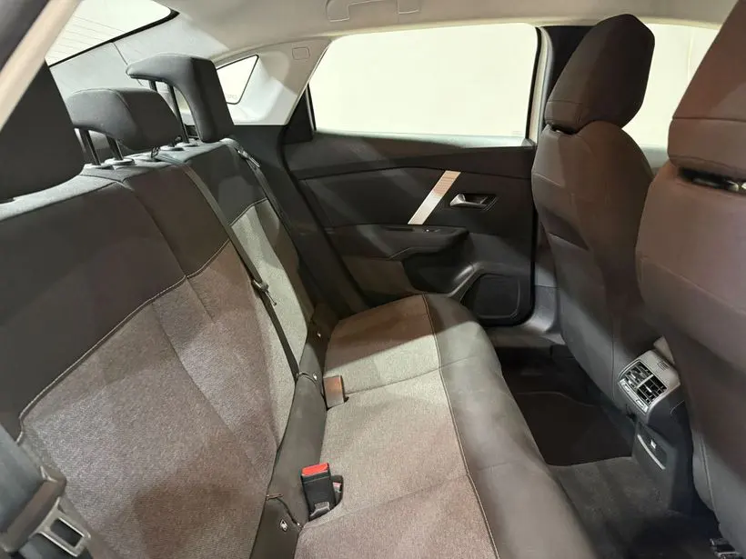 Citroen C4 X 1.2 PureTech Feel Bold EAT8, fotoğraf 12