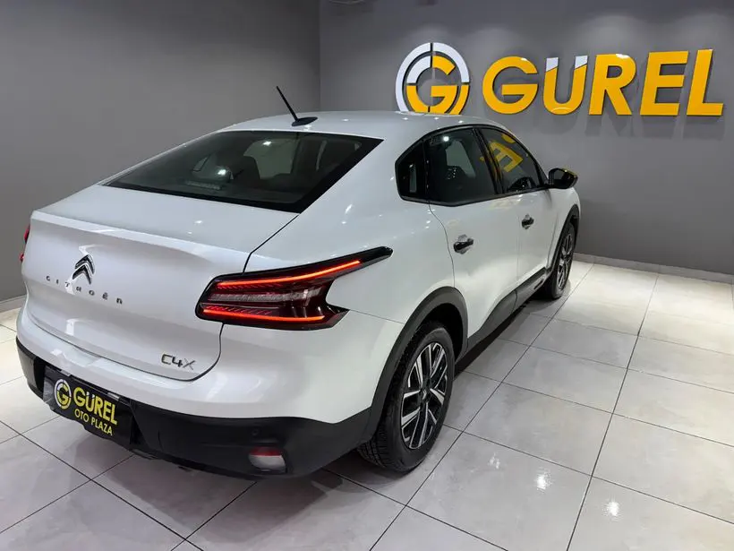 Citroen C4 X 1.2 PureTech Feel Bold EAT8, fotoğraf 6
