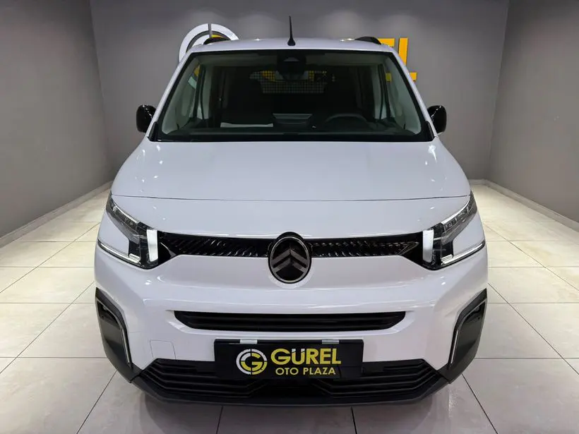 Citroen Berlingo 1.5 BlueHDI Plus EAT8, fotoğraf 2