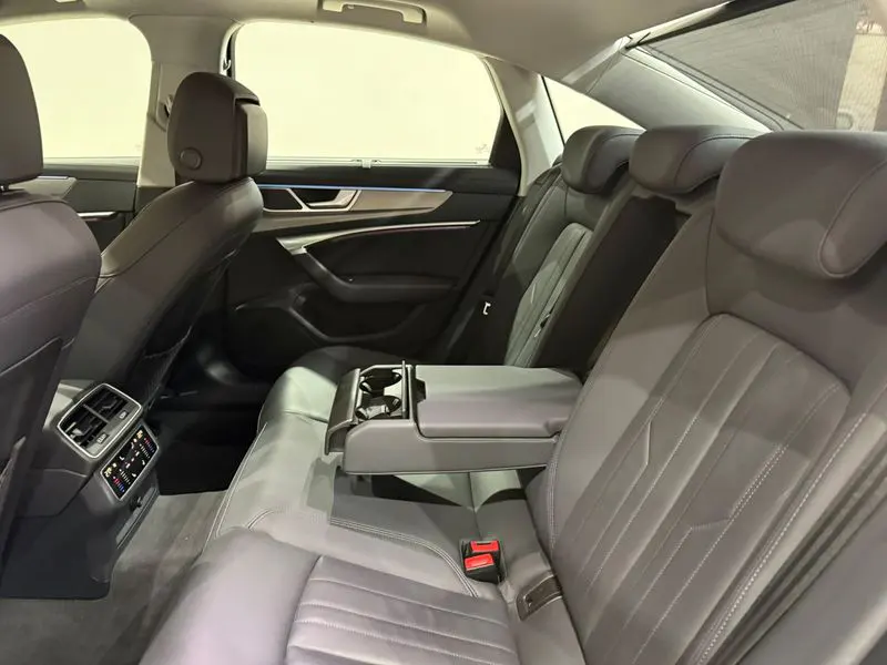 Audi A6 Sedan 40 TDI Quattro Design S-Tronic, fotoğraf 32