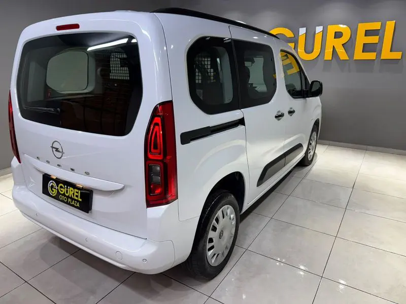 Opel Combo 1.5 D Essential, fotoğraf 22