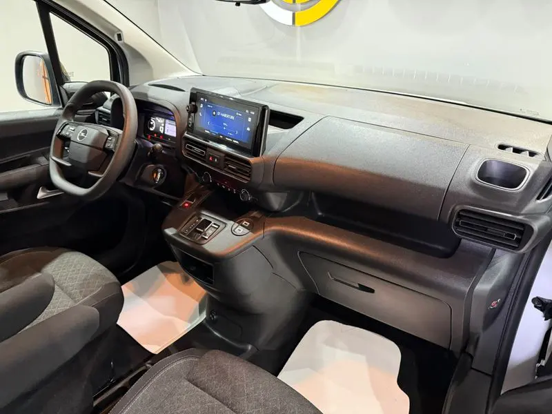 Opel Combo 1.5 D Essential, fotoğraf 27