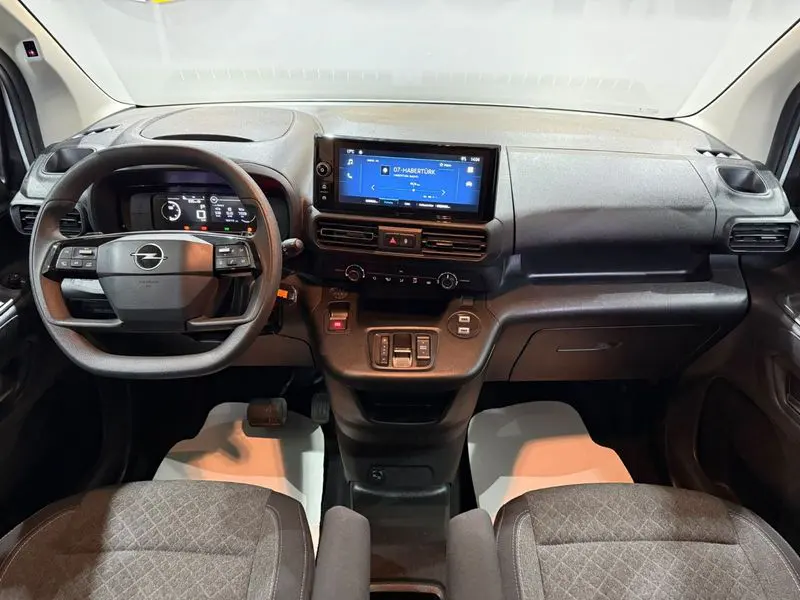 Opel Combo 1.5 D Essential, fotoğraf 29