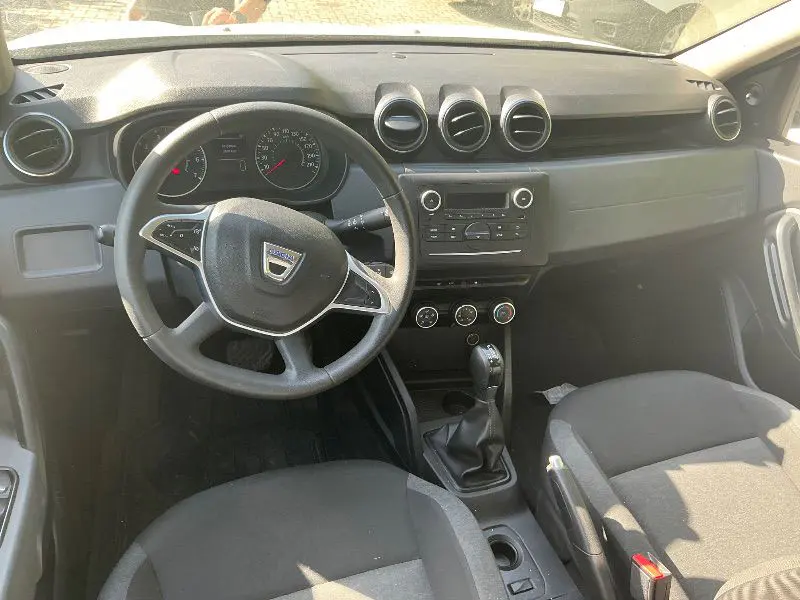 Dacia Duster Comfort 1.3 Turbo 150 BG EDC 4*2, fotoğraf 9