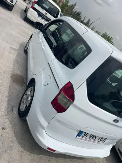 Ford Tourneo Courier Kombi MCA 1.5 L Tdci 100PS Deluxe (6.2), fotoğraf 3