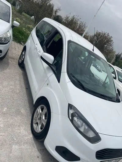 Ford Tourneo Courier Kombi MCA 1.5 L Tdci 100PS Deluxe (6.2), fotoğraf 5