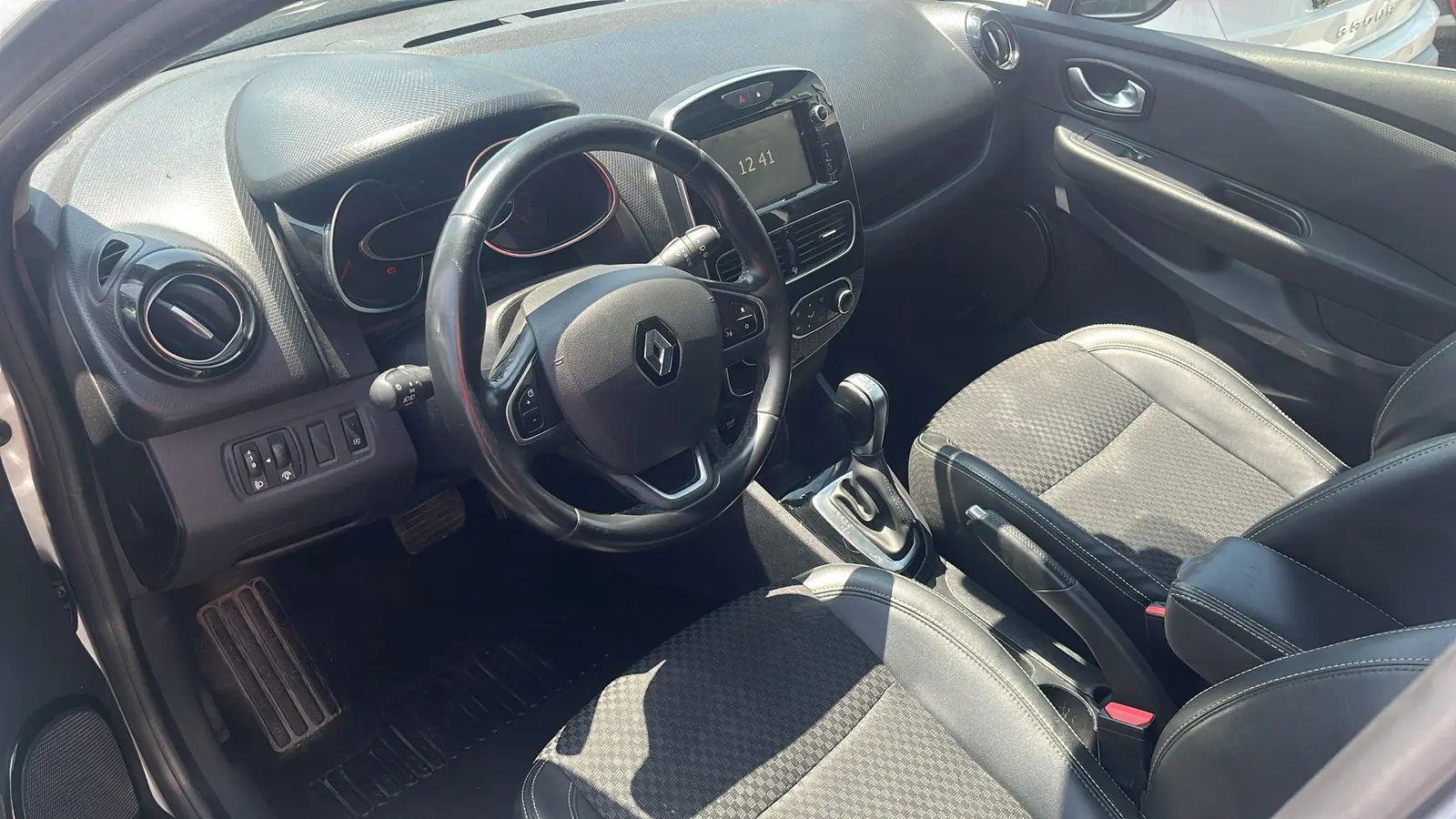 Renault Clio Icon 1.5 DCI 90 BG EDC EU6, fotoğraf 6