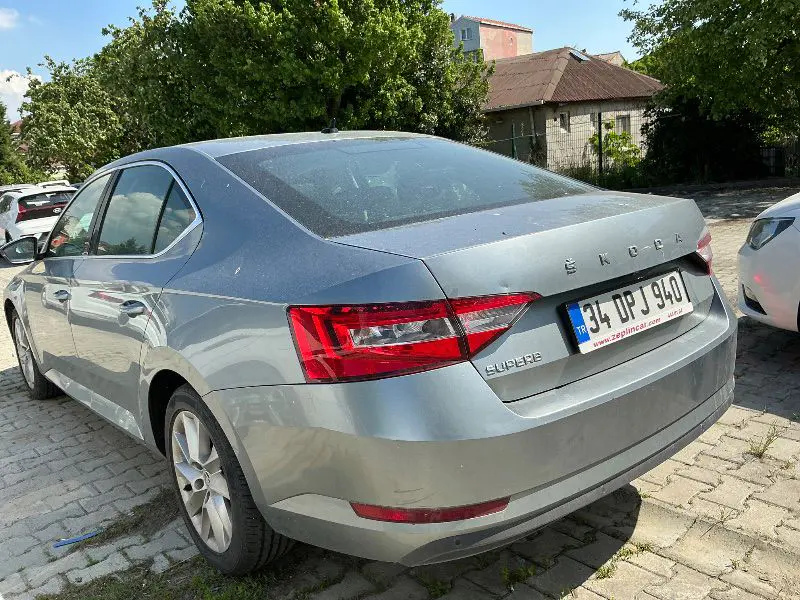 Skoda SuperB Premium 1.6 TDI SCR 120 HP DSG, fotoğraf 2