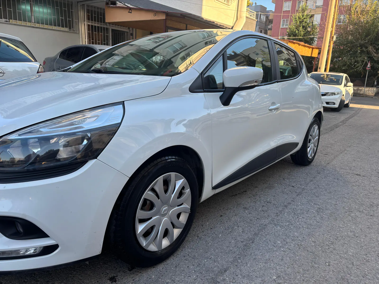 Renault Clio 0.9 TCe Joy, fotoğraf 6