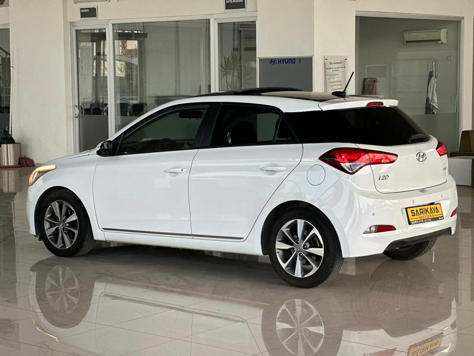 Hyundai i20 1.4 CRDi Style, fotoğraf 3
