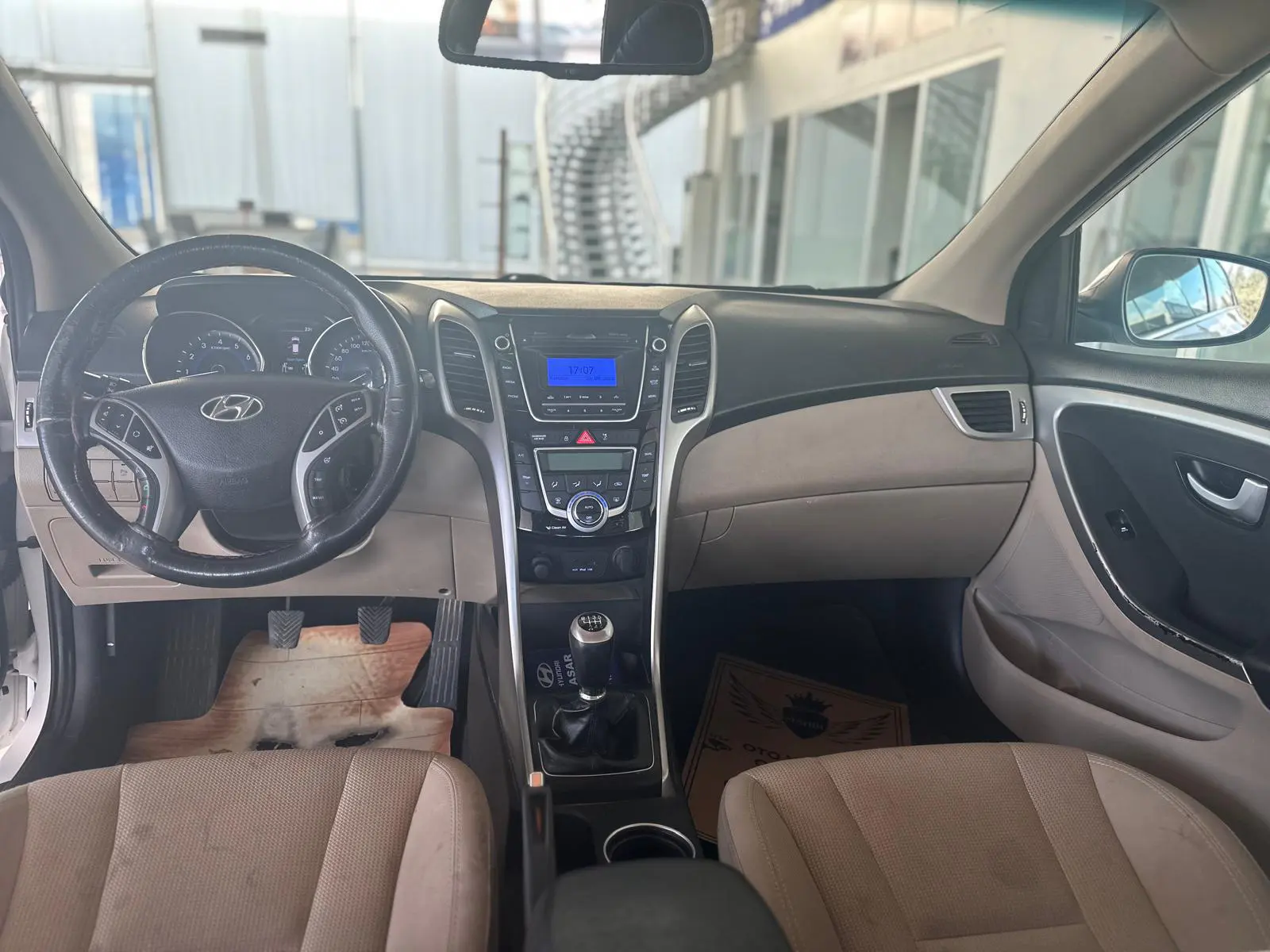 Hyundai i30 1.6 GDi, fotoğraf 11