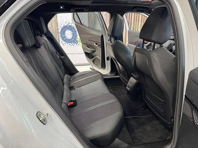 Peugeot 3008 1.2 Hybrid Allure e-DCS6, fotoğraf 33
