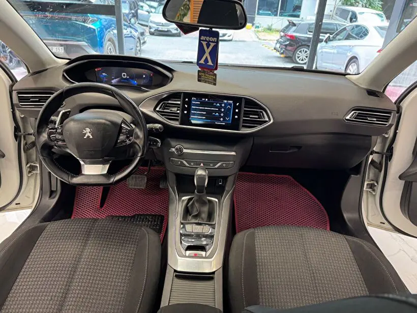 Peugeot 308 1.5 BlueHDI Style Tech EAT6, fotoğraf 25