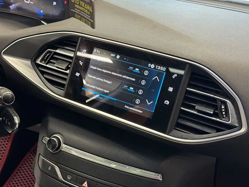 Peugeot 308 1.5 BlueHDI Style Tech EAT6, fotoğraf 39