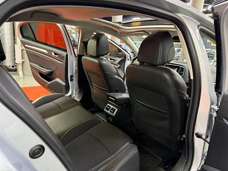 Renault Megane Sedan 1.5 BluedCi Icon EDC, fotoğraf 47