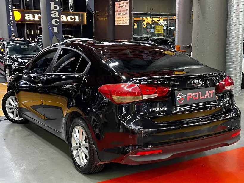 Kia Cerato 1.6 CRDI Concept Techno Paket+Sunroof DCT, fotoğraf 8