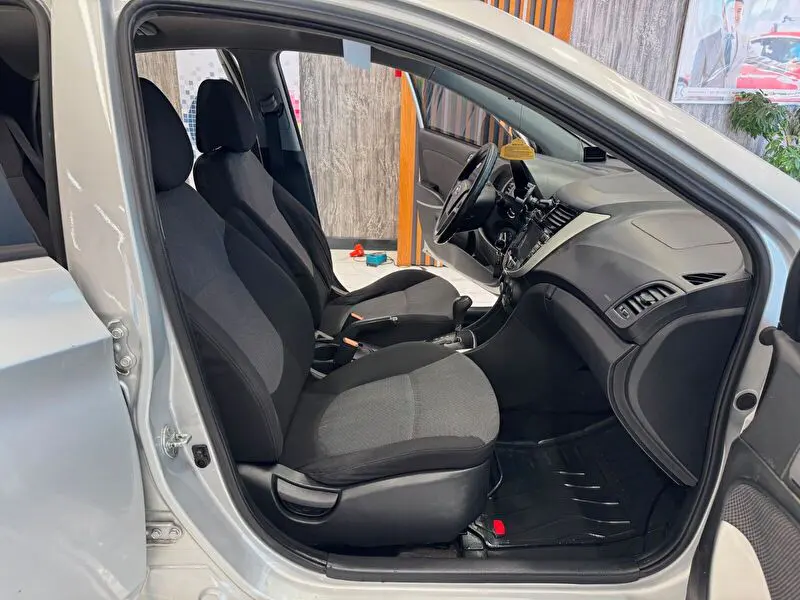Hyundai Accent Blue 1.6 CRDI Mode Plus Otomatik, fotoğraf 37