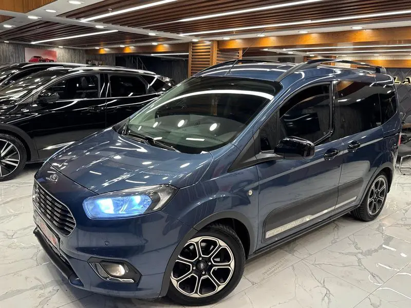 Ford Tourneo Courier Kombi 1.5 TDCI Titanium Plus, fotoğraf 36