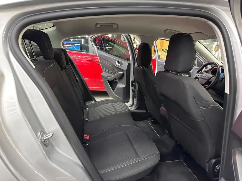 Ford Focus 1.5 EcoBlue Titanium X, fotoğraf 14