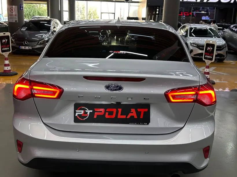Ford Focus 1.5 EcoBlue Titanium X, fotoğraf 6