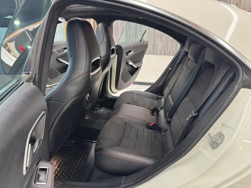 Mercedes-Benz CLA 180 CDI AMG 7G-DCT, fotoğraf 17