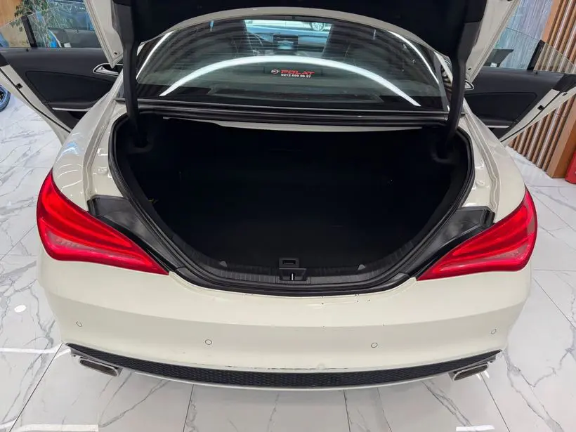 Mercedes-Benz CLA 180 CDI AMG 7G-DCT, fotoğraf 4