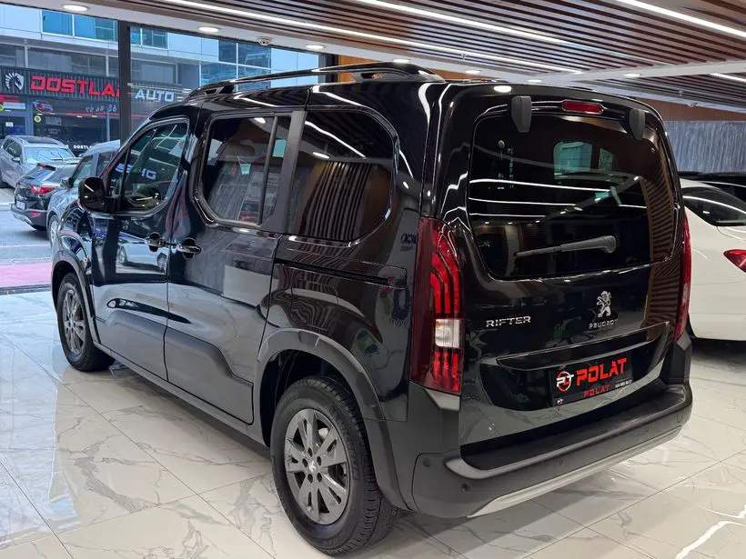 Peugeot Rifter Combi 1.5 BlueHDI Allure EAT8, fotoğraf 12