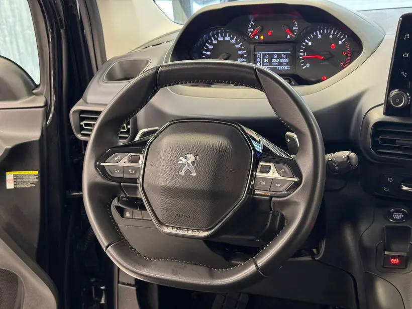 Peugeot Rifter Combi 1.5 BlueHDI Allure EAT8, fotoğraf 18