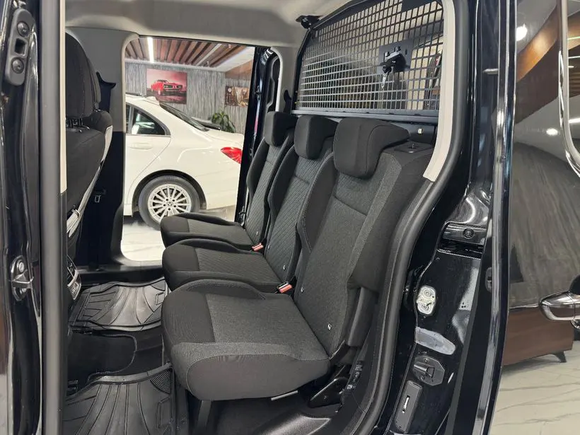 Peugeot Rifter Combi 1.5 BlueHDI Allure EAT8, fotoğraf 23