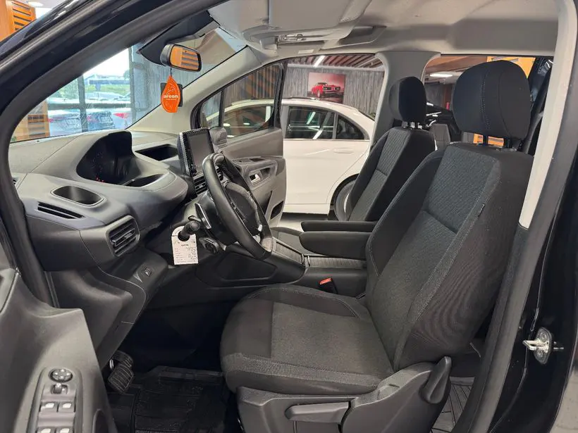 Peugeot Rifter Combi 1.5 BlueHDI Allure EAT8, fotoğraf 25