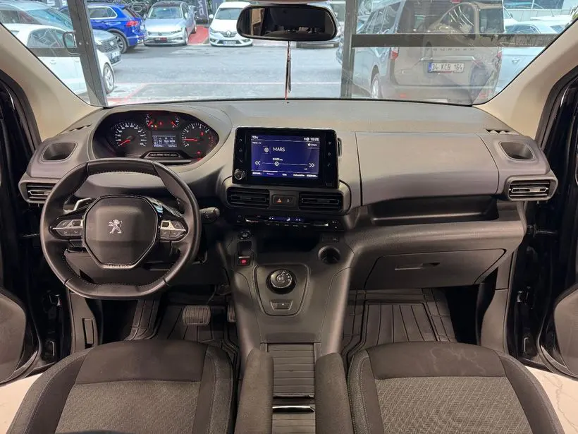 Peugeot Rifter Combi 1.5 BlueHDI Allure EAT8, fotoğraf 26