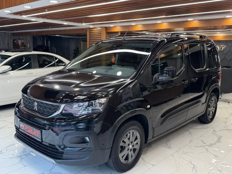 Peugeot Rifter Combi 1.5 BlueHDI Allure EAT8, fotoğraf 34
