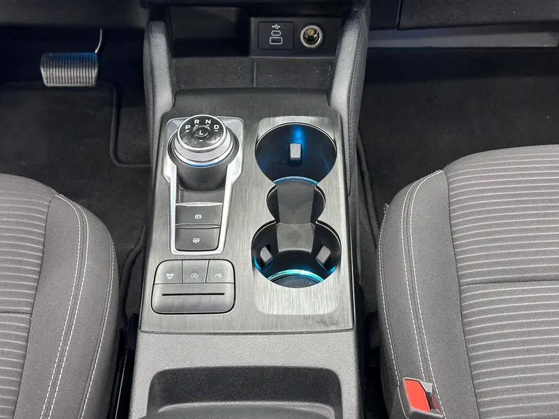 Ford Kuga SUV 1.5 EcoBlue Titanium Otomatik, fotoğraf 31