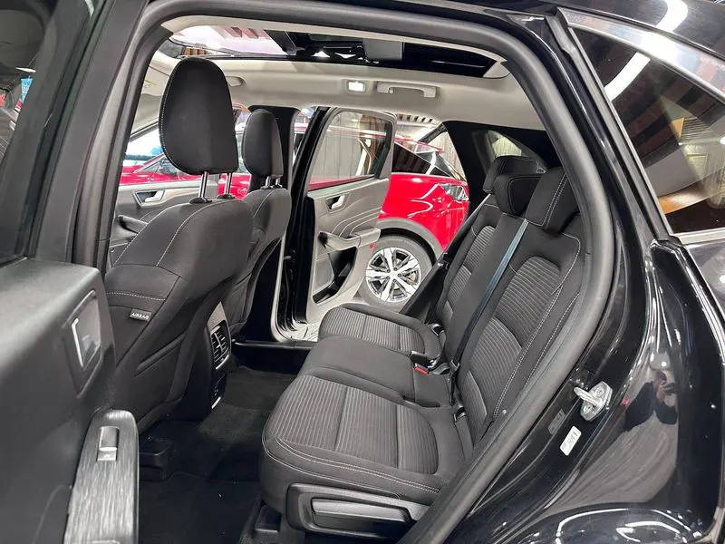 Ford Kuga SUV 1.5 EcoBlue Titanium Otomatik, fotoğraf 38
