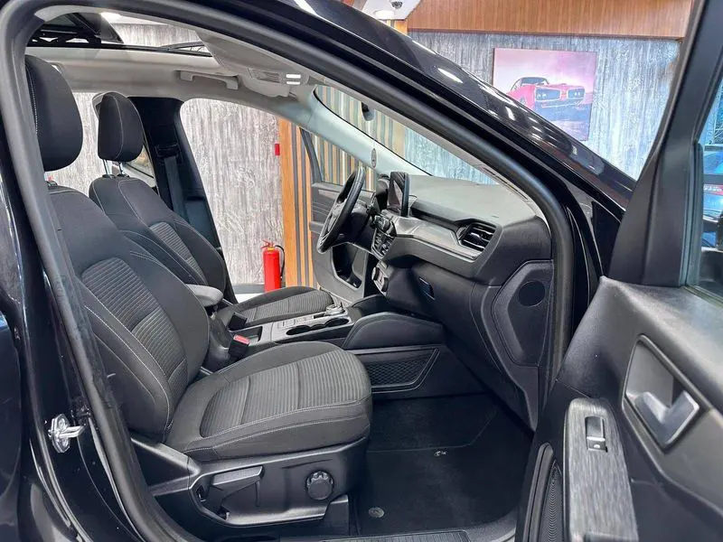 Ford Kuga SUV 1.5 EcoBlue Titanium Otomatik, fotoğraf 50