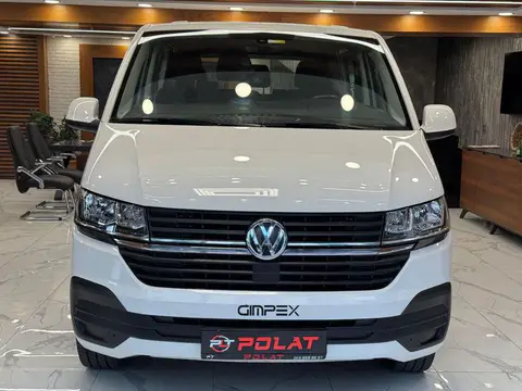Volkswagen Transporter Camlıvan 2.0 TDI Standart Şasi Otomatik
